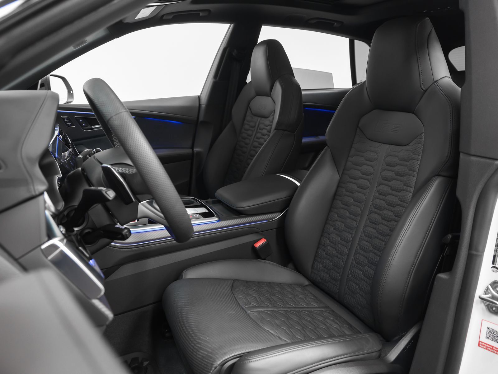Used 2026 Audi RS Q8 performance AWD/4WD image 5