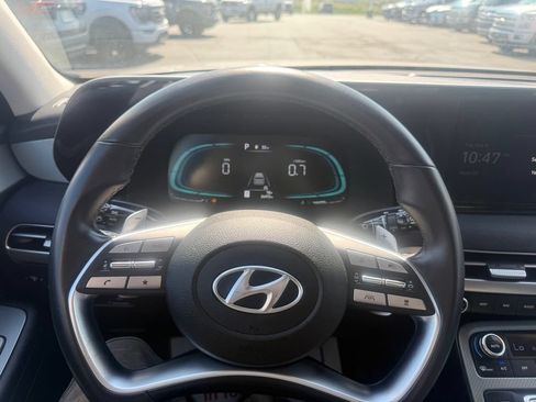 Used 2025 Hyundai Palisade SEL FWD image 22