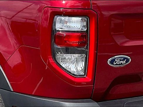 Certified 2025 Ford Bronco Sport Outer Banks w/ Outer Banks Tech Package+ AWD/4WD image 29