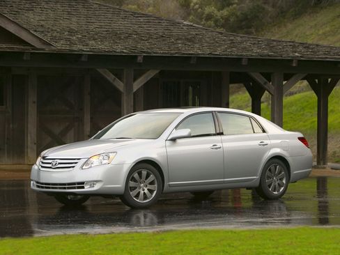 Used 2007 Toyota Avalon Limited FWD image 1