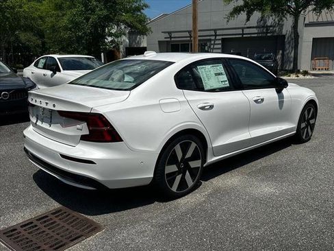 New 2024 Volvo S60 T8 Plus w/ Climate Package image 4