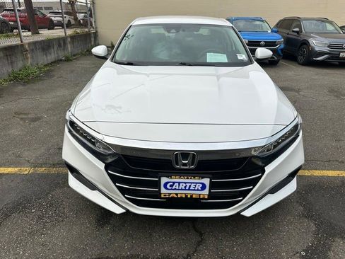 Used 2021 Honda Accord LX image 2