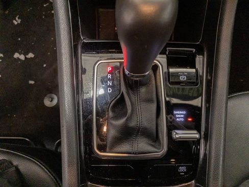 Used 2024 Jeep Compass Latitude image 21