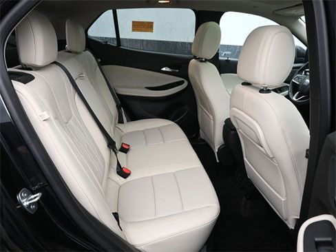 Used 2024 Buick Encore GX Avenir w/ Avenir Convenience Package image 8