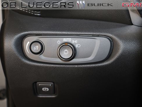 Certified 2023 Chevrolet Blazer LT AWD/4WD image 29