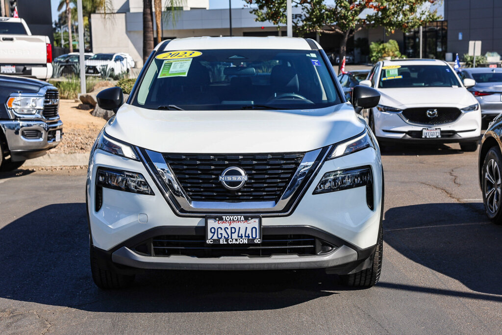 Used 2023 Nissan Rogue S FWD image 17