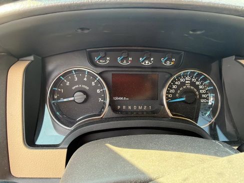 Used 2014 Ford F150 XLT w/ XLT Chrome Package RWD image 16