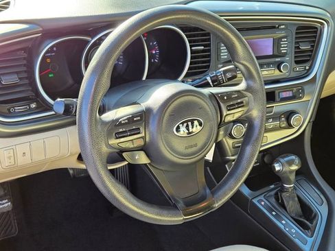 Used 2015 Kia Optima LX FWD image 18
