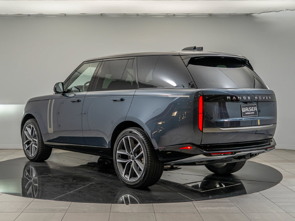 Used 2026 Land Rover Range Rover SE AWD/4WD image 7