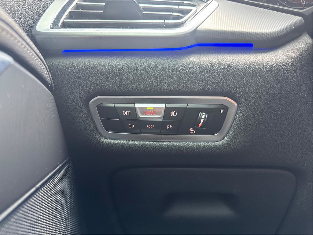 Used 2022 BMW X5 xDrive40i w/ Executive Package AWD/4WD image 18