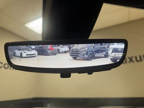 Used 2024 Buick Enclave Essence w/ Experience Buick Package image 20