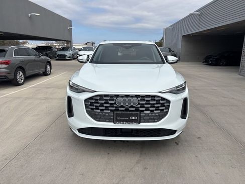 Used 2025 Audi Q5 Premium Plus w/ Premium Plus image 2