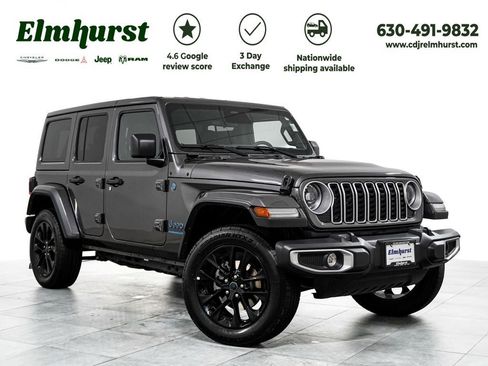Used 2025 Jeep Wrangler Unlimited Sahara w/ Safety Group AWD/4WD image 1