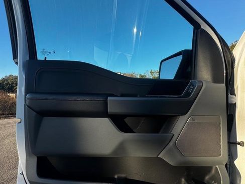 Used 2021 Ford F150 XLT w/ Equipment Group 302A High image 9