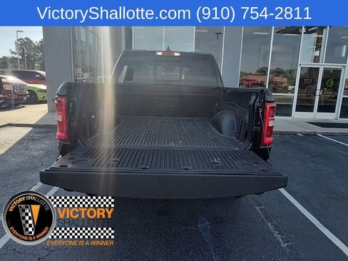 Used 2025 RAM 1500 Big Horn AWD/4WD image 30