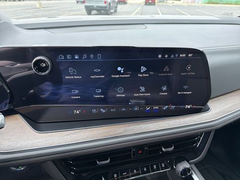 New 2026 Chevrolet Tahoe High Country AWD/4WD image 17