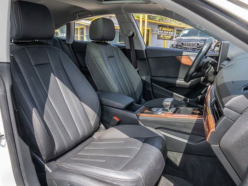 Used 2022 Audi A5 2.0T Premium Plus w/ Premium Plus image 18