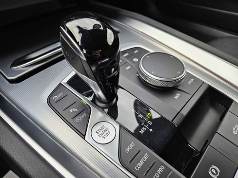 Used 2025 BMW Z4 sDrive30i w/ Premium Package image 30