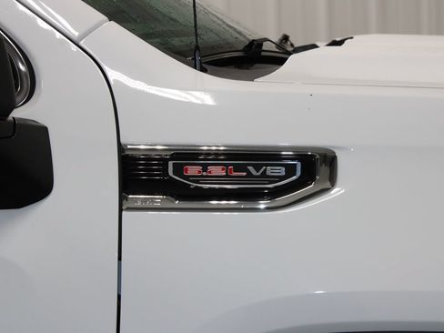 Used 2023 GMC Sierra 1500 Denali w/ Denali Reserve Package AWD/4WD image 12