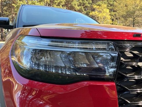 Used 2025 Ford Explorer ST w/ Sun And Sound Package image 9