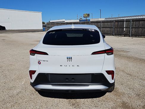 New 2026 Buick Envista Preferred image 4