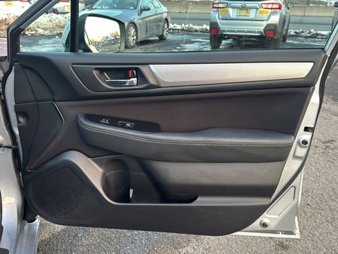 Used 2015 Subaru Legacy 2.5i Premium image 17