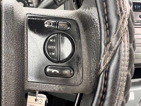 Used 2016 Ford F250 XL w/ Power Equipment Group image 18