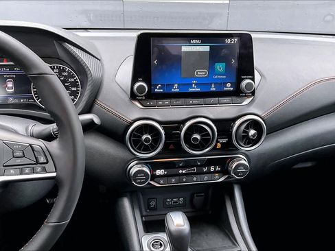 Certified 2025 Nissan Sentra SR image 7