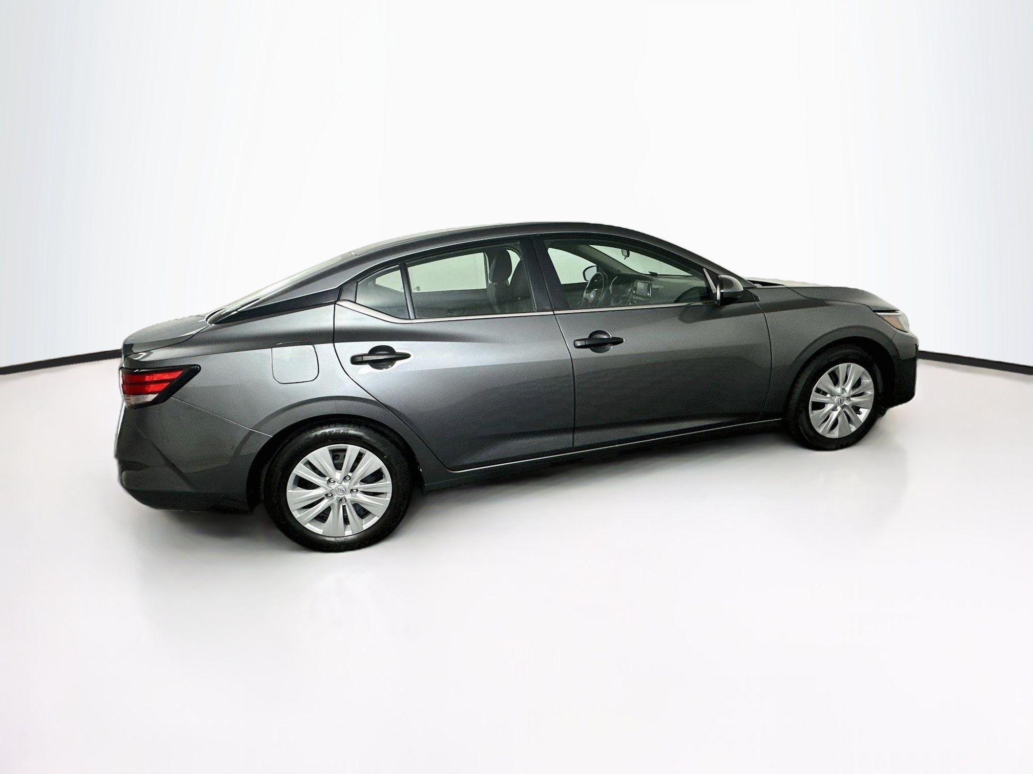 Used 2025 Nissan Sentra S FWD image 10