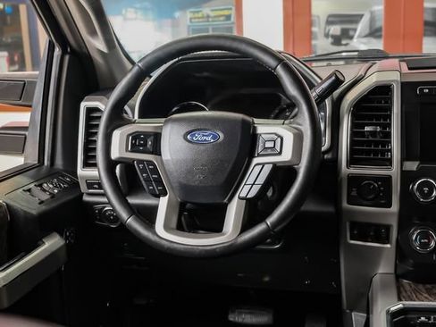 Used 2019 Ford F250 Lariat w/ Lariat Value Package image 15