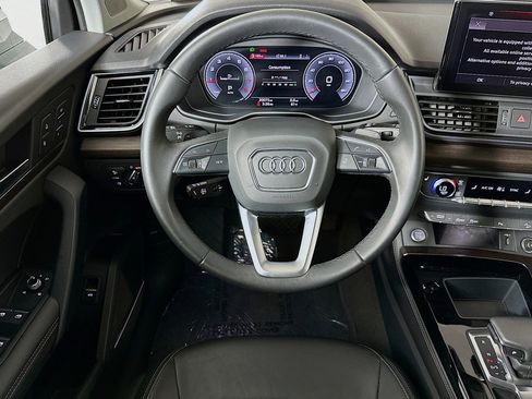 Used 2023 Audi Q5 2.0T Premium Plus w/ Premium Plus Package image 5