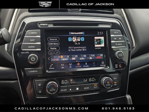 Used 2023 Nissan Maxima Platinum w/ Sport Mat Group FWD image 12