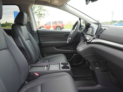 Certified 2026 Honda Odyssey EX-L image 15