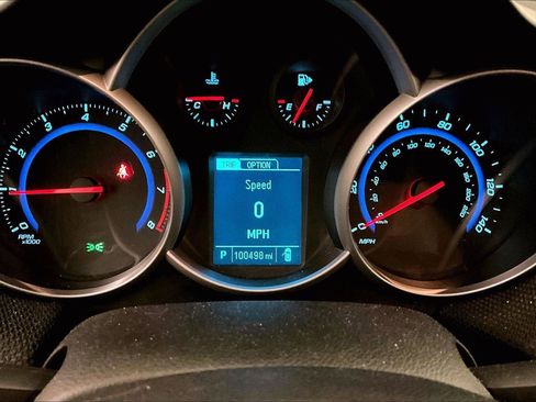 Used 2015 Chevrolet Cruze LT image 19