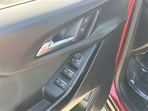 Certified 2025 Chevrolet Equinox RS image 14