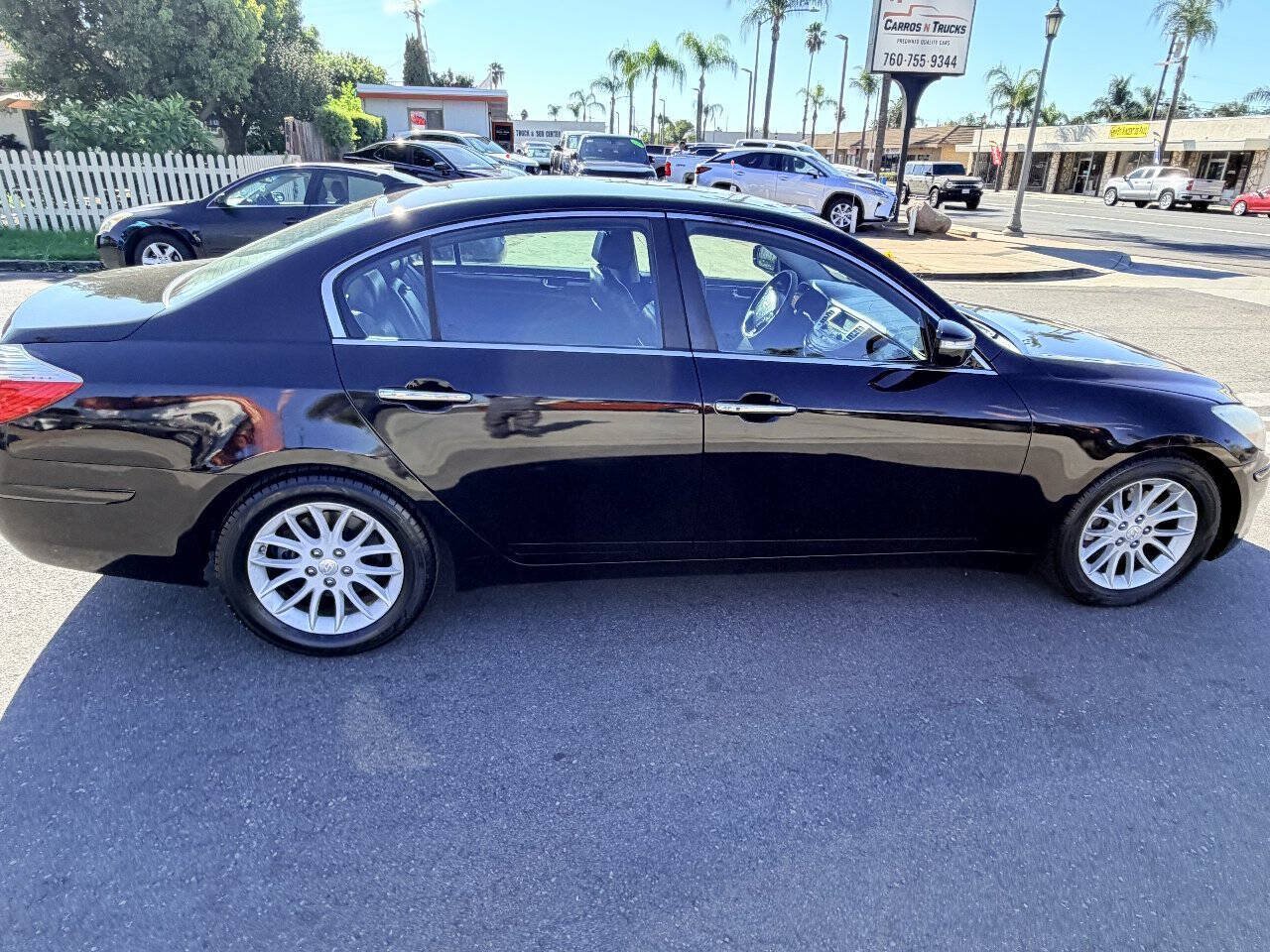 Used 2009 Hyundai Genesis 3.8 RWD image 8