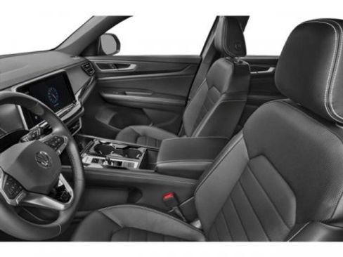 Used 2025 Volkswagen Atlas Cross Sport SEL R-Line image 11