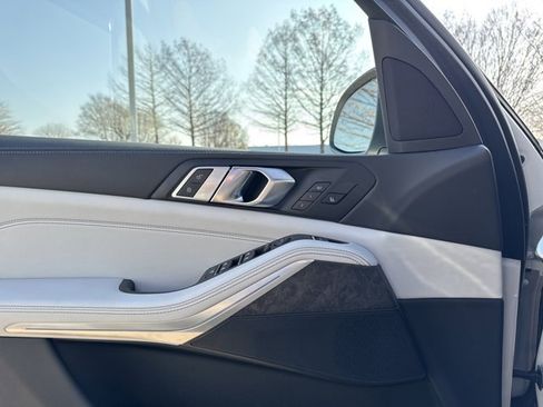 Certified 2026 BMW X5 xDrive40i w/ Climate Comfort Package image 22