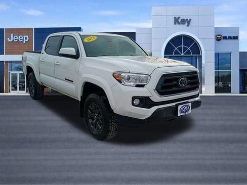 Used 2023 Toyota Tacoma SR5 image 7