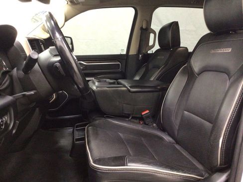 Used 2020 RAM 1500 Laramie w/ Off Road Group image 9