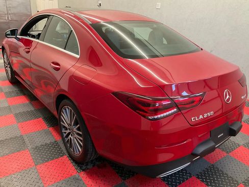 Used 2020 Mercedes-Benz CLA 250 4MATIC image 4