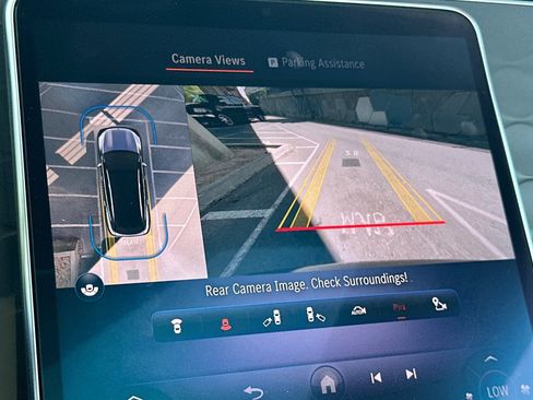Certified 2023 Mercedes-Benz EQS 450+ SUV image 19