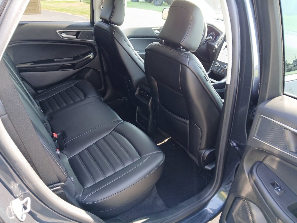 Used 2024 Ford Edge SEL AWD/4WD image 30