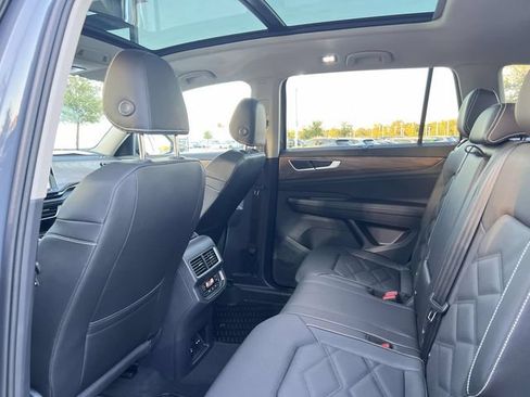 New 2026 Volkswagen Atlas SE FWD image 21