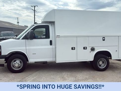 New 2024 Chevrolet Express 3500 w/ Power Convenience Package image 4