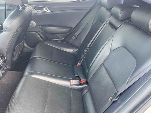 Used 2019 Kia Stinger GT1 image 17