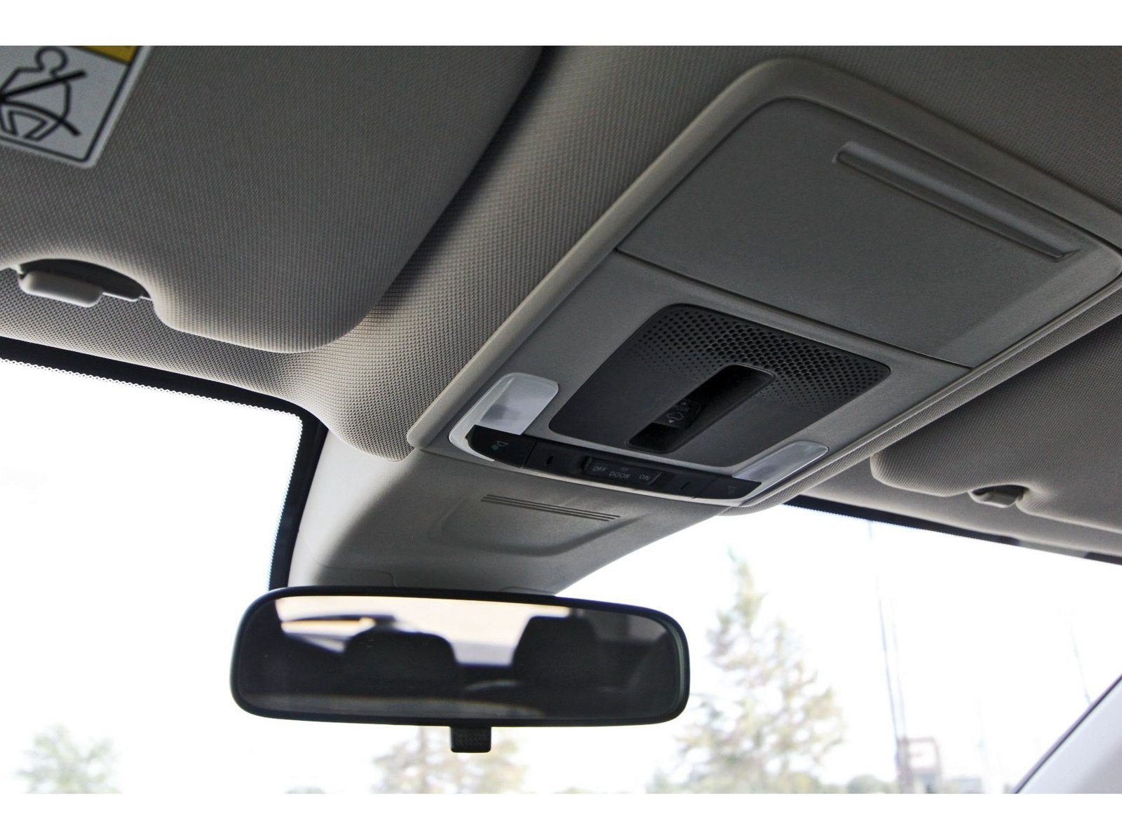 Used 2025 Honda CR-V EX image 23