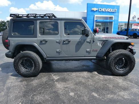 Used 2019 Jeep Wrangler Unlimited Rubicon AWD/4WD image 4