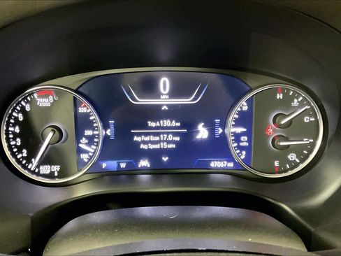 Certified 2022 Buick Enclave Avenir w/ Avenir Technology Package image 24