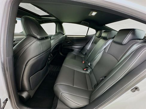 Used 2019 Lexus ES 350 F Sport image 25